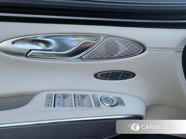 Genesis GV70 2024 Белый из Кореи, фото 4