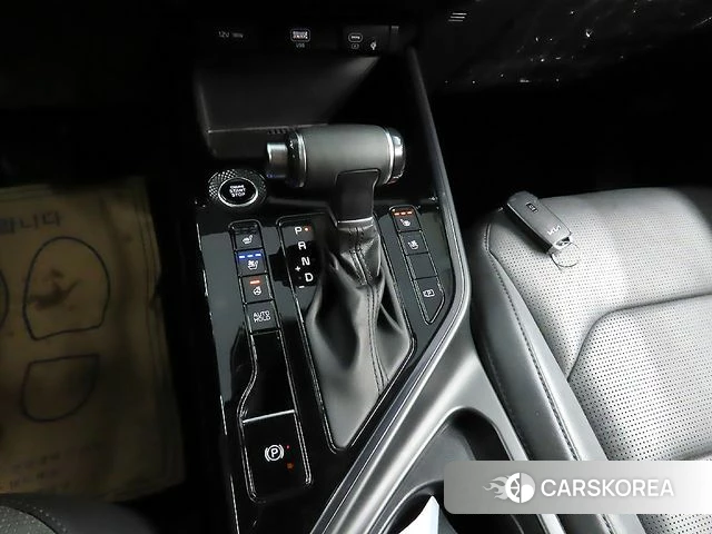 Kia Di Ol Nu Niro 2022 Белый из Кореи, фото 4