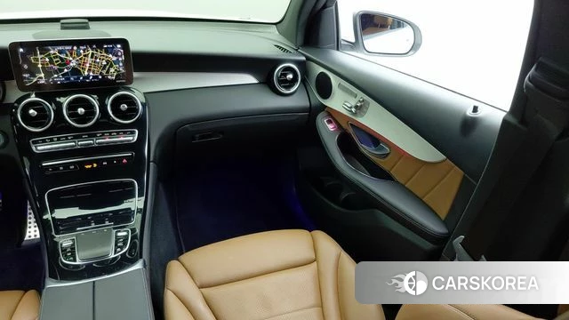 Mercedes-Benz GLC-Class X253 2021 Белый из Кореи, фото 4