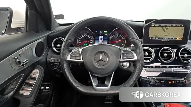 Mercedes-Benz C-Class W205 2018 Белый из Кореи, фото 4