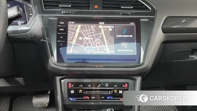 Volkswagen Tiguan second Generation 2024 Белый из Кореи, фото 4