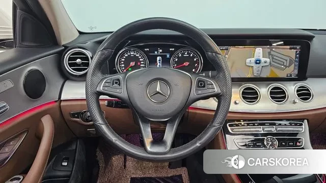 Mercedes-Benz E-Class W213 2018 Белый из Кореи, фото 4