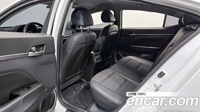 Hyundai Avante AD id 2525544 из Кореи 4