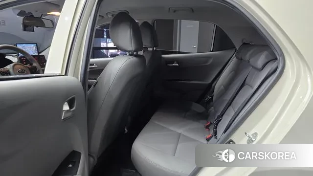 Kia Morning Urban (JA) 2020 Жемчужный цвет из Кореи, фото 4