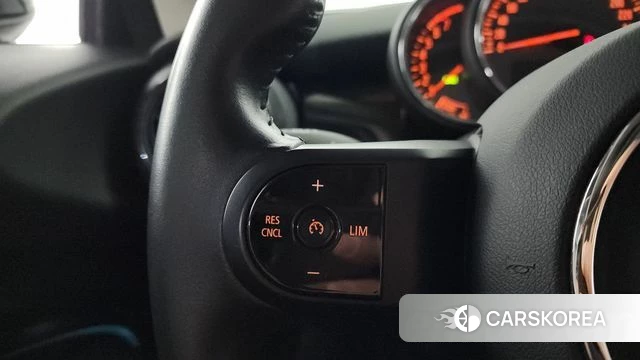 Mini Cooper 2021 Черный из Кореи, фото 4