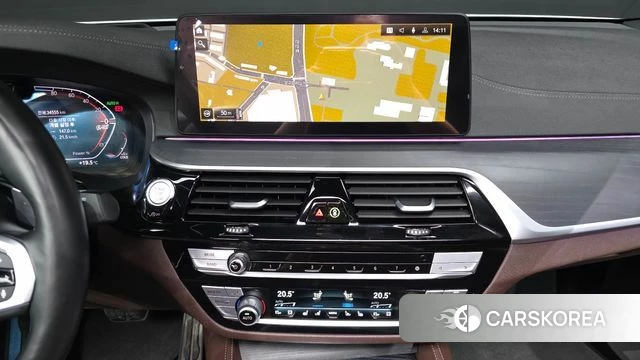 BMW 6 Series GT (G32) 2022 Белый из Кореи, фото 4