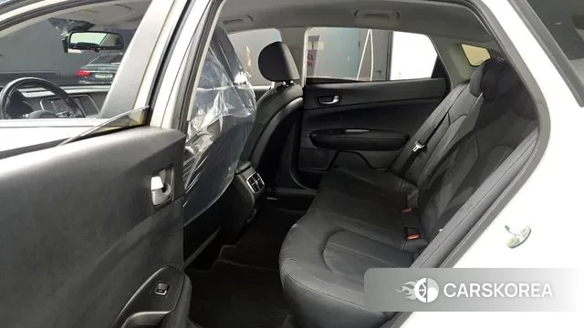 Kia The New K5 2nd generation 2018 Белый из Кореи, фото 4