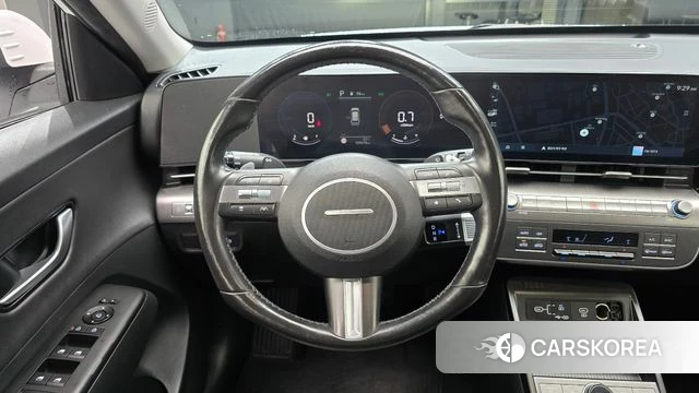 Hyundai Kona (SX2) 2023 Белый из Кореи, фото 4