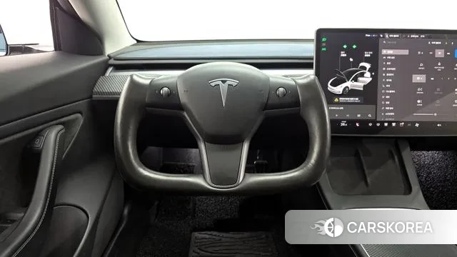 Tesla Model 3 2021 Белый из Кореи, фото 4