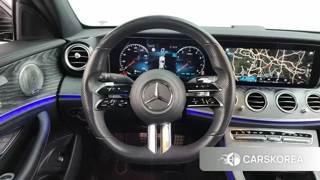 Mercedes-Benz E-Class W213 2022 Черный из Кореи, фото 4