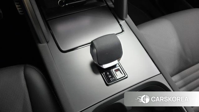 Land Rover Discovery Sports 2nd Generation 2026 Белый из Кореи, фото 4