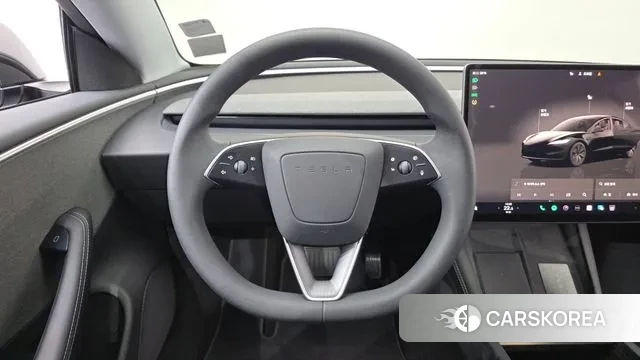 Tesla Model 3 2024 Черный из Кореи, фото 4