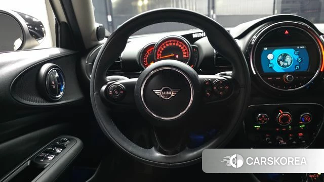Mini Cooper Clubman 2019 Жемчужный цвет из Кореи, фото 4
