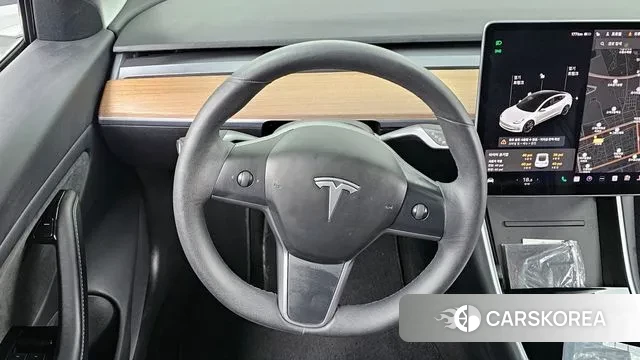 Tesla Model 3 2019 Белый из Кореи, фото 4