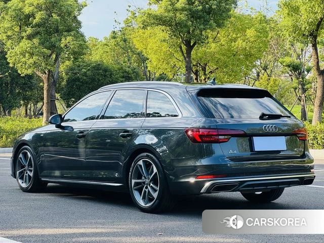 Audi A4 (import) 2020 Темно-серый из Китая, фото 4