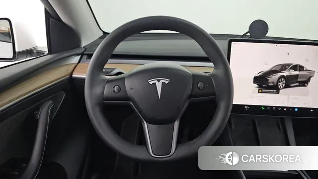 Tesla Model Y 2024 Белый из Кореи, фото 4