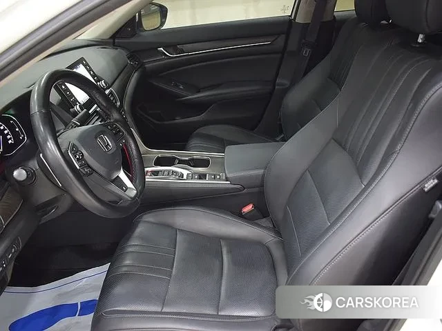 Honda Accord 10th Generation 2022 Белый из Кореи, фото 4