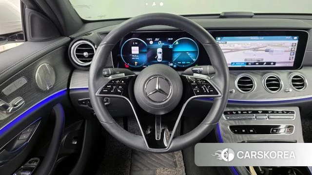 Mercedes-Benz E-Class W213 2022 Белый из Кореи, фото 4