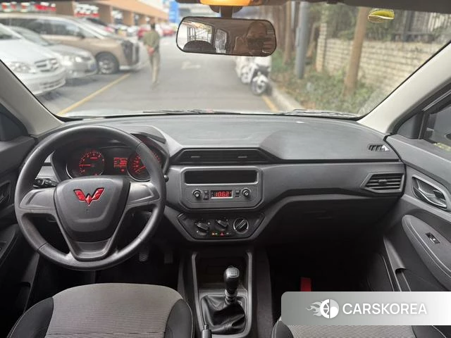 Wuling Automobile Wuling Hongguang 2023 Серебристо-серый из Китая, фото 4