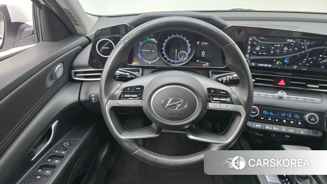 Hyundai Avante Hybrid (CN7) 2021 Белый из Кореи, фото 4