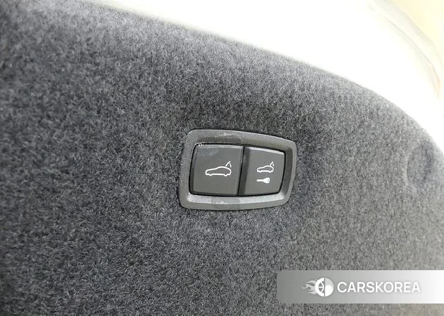 Porsche Taycan 2023 Серый из Кореи, фото 4