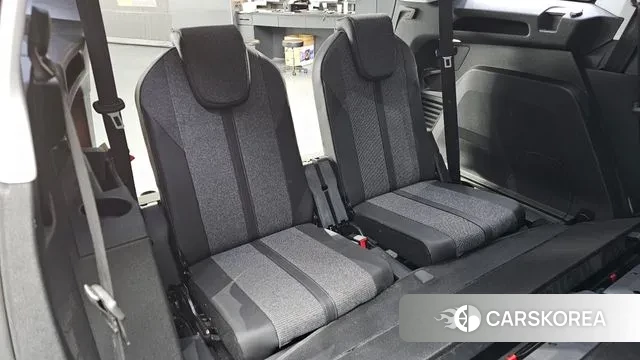 Peugeot 5008 second generation 2018 Белый из Кореи, фото 4