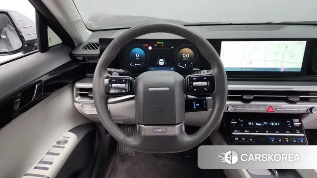 Hyundai Grandeur (GN7) 2023 Светло-серебряный цвет из Кореи, фото 4