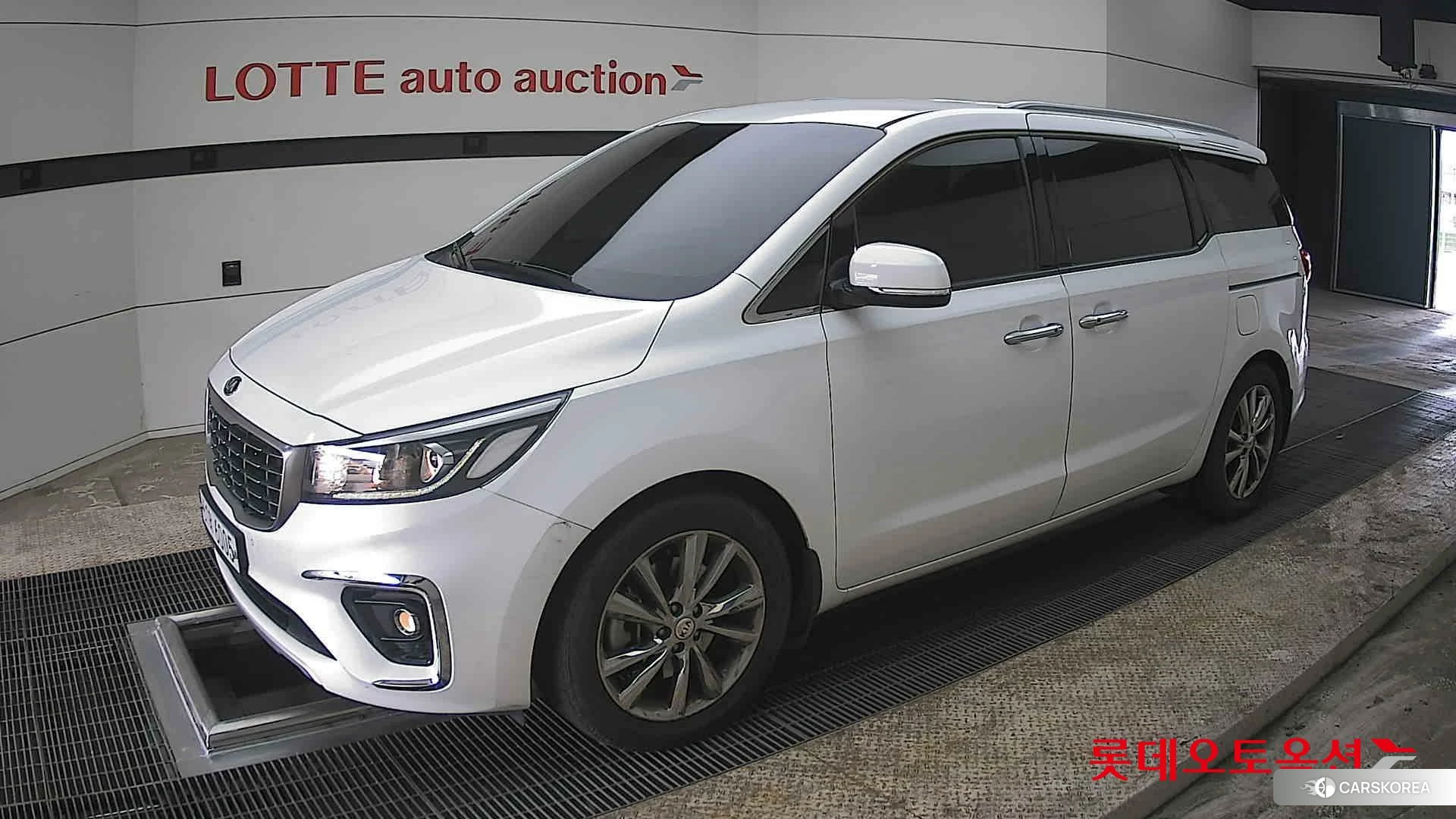 Kia Carnival 2019 Белый из Кореи, фото 4