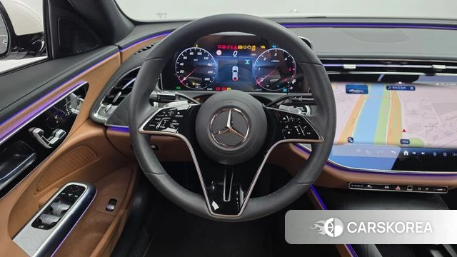 Mercedes-Benz E-Class W214 2025 Белый из Кореи, фото 4