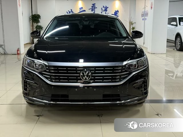 Volkswagen Passat 2024 Черный из Китая, фото 4