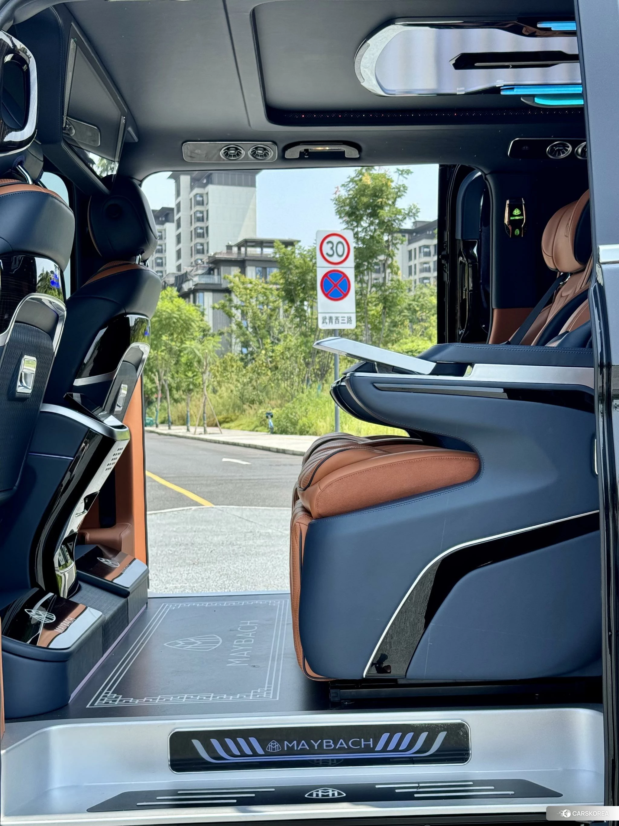 Mercedes-Benz Vito 2023 Черный из Китая, фото 4