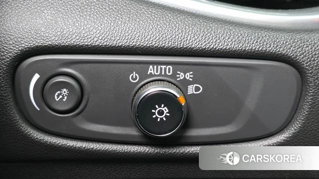 Chevrolet (GM Daewoo) The New Malibu 2019 Черный из Кореи, фото 4