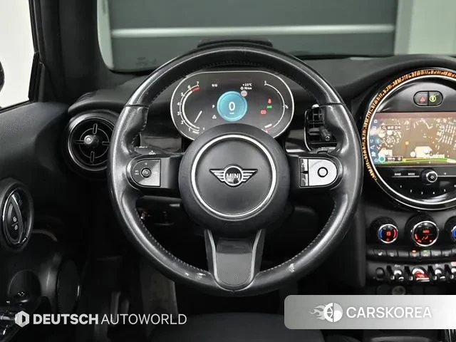 Mini Cooper Convertible 2022 Серый из Кореи, фото 4