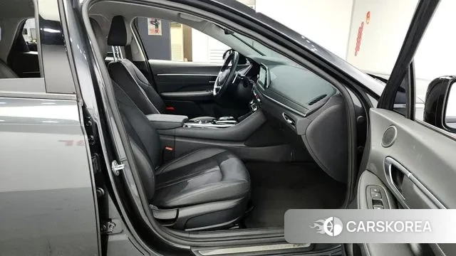 Hyundai Sonata (DN8) 2022 Серый из Кореи, фото 4