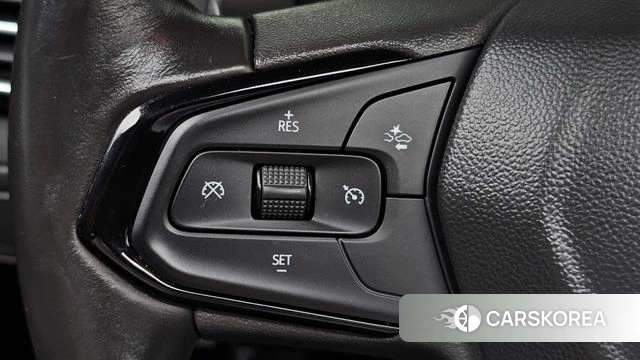 Chevrolet (GM Daewoo) Bolt EUV 2023 Черный из Кореи, фото 4