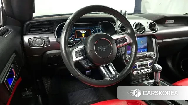 Ford Mustang 2022 Черный из Кореи, фото 4