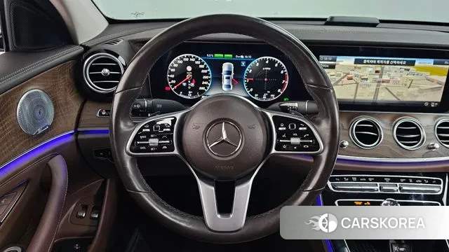 Mercedes-Benz E-Class W213 2020 Белый из Кореи, фото 4