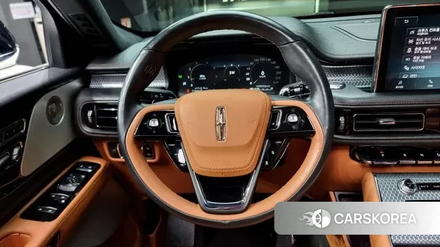 Lincoln Aviator 2nd generation 2022 Белый из Кореи, фото 4