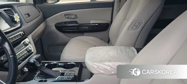 Kia The New Carnival 2018 Белый из Кореи, фото 4