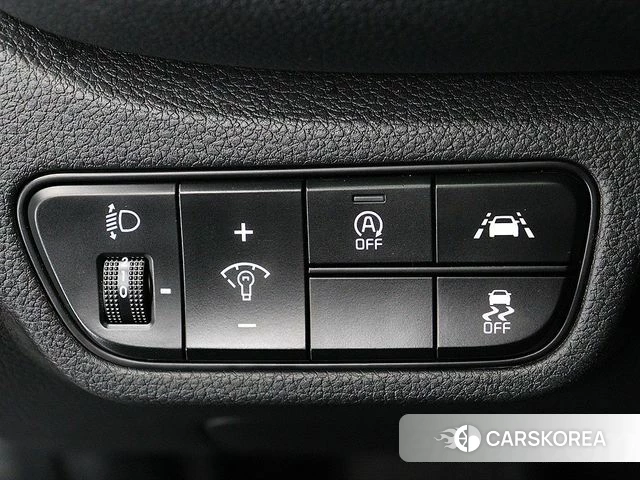 Kia Seltos 2021 Серый из Кореи, фото 4