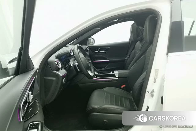 Mercedes-Benz Class C 2023 Белый из Китая, фото 4