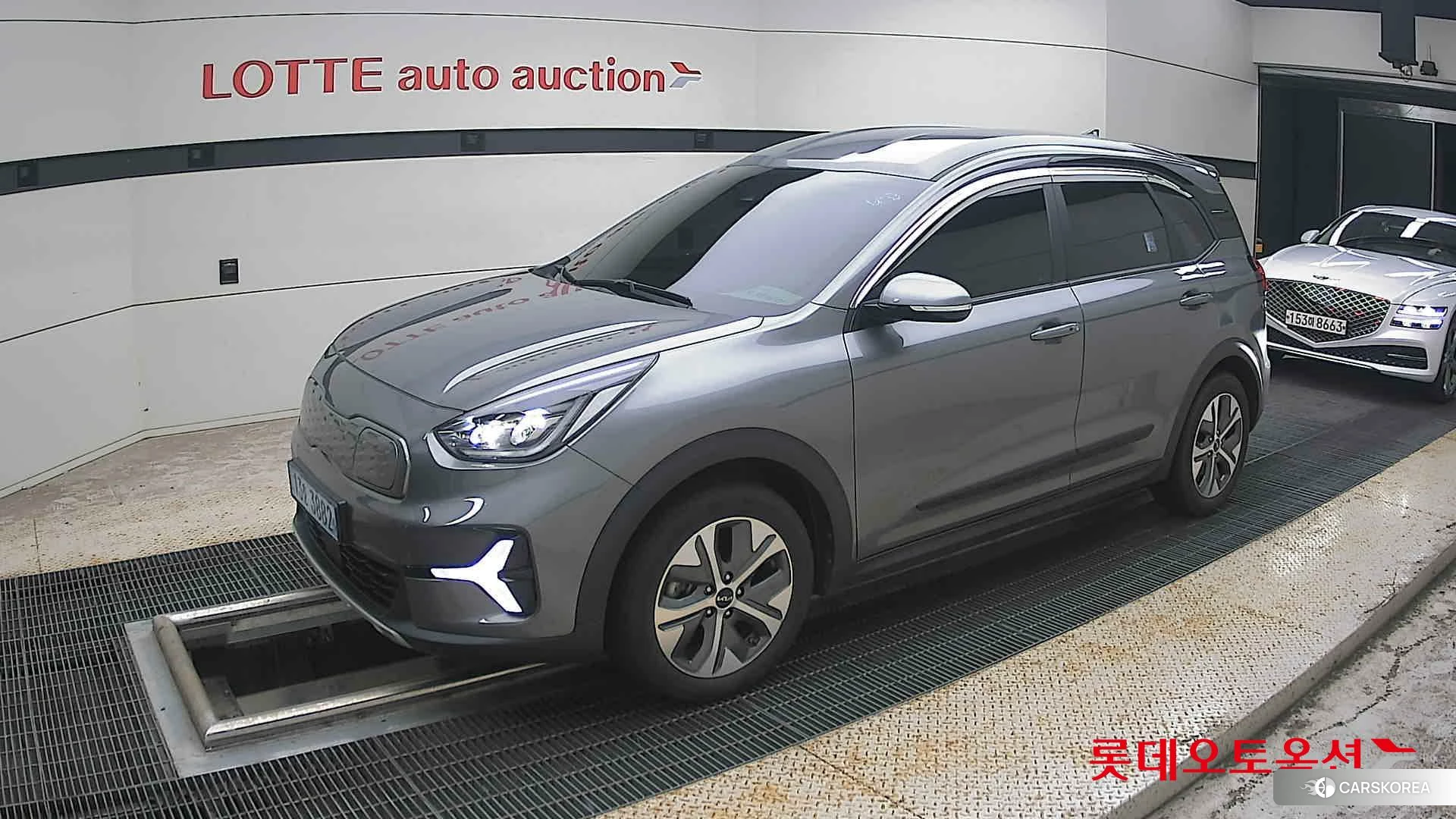 Kia Niro Plus 2023 Astro Grey из Кореи, фото 4
