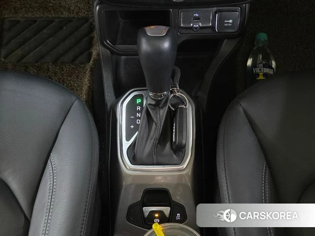 Jeep Renegade 2021 Серебристо-серый из Кореи, фото 4