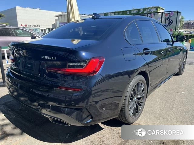 BMW 3 series 2022 Черный из Китая, фото 4
