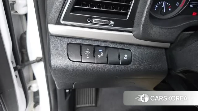 Hyundai Avante AD 2018 Белый из Кореи, фото 4