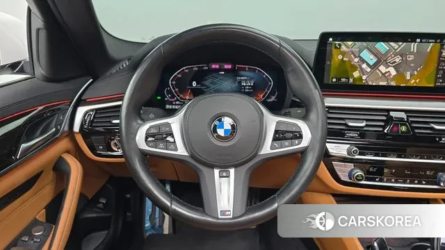 BMW 5 Series (G30) 2022 Белый из Кореи, фото 4