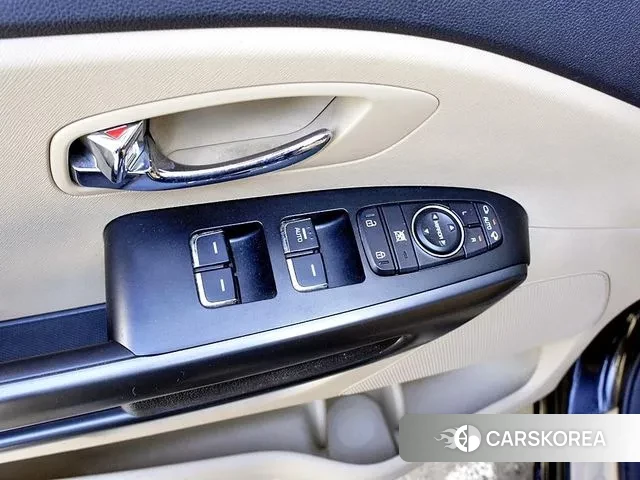 Kia The New Carnival 2018 Черный из Кореи, фото 4