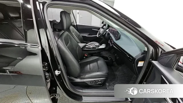 Kia EV6 2022 Черный из Кореи, фото 4