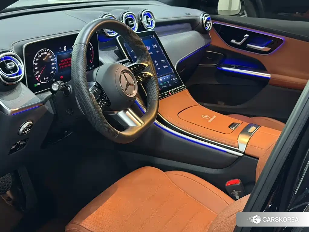 Mercedes-Benz GLC 2024 Черный из Китая, фото 4