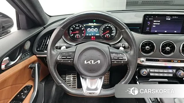 Kia Stinger Meister 2023 Серебряный из Кореи, фото 4